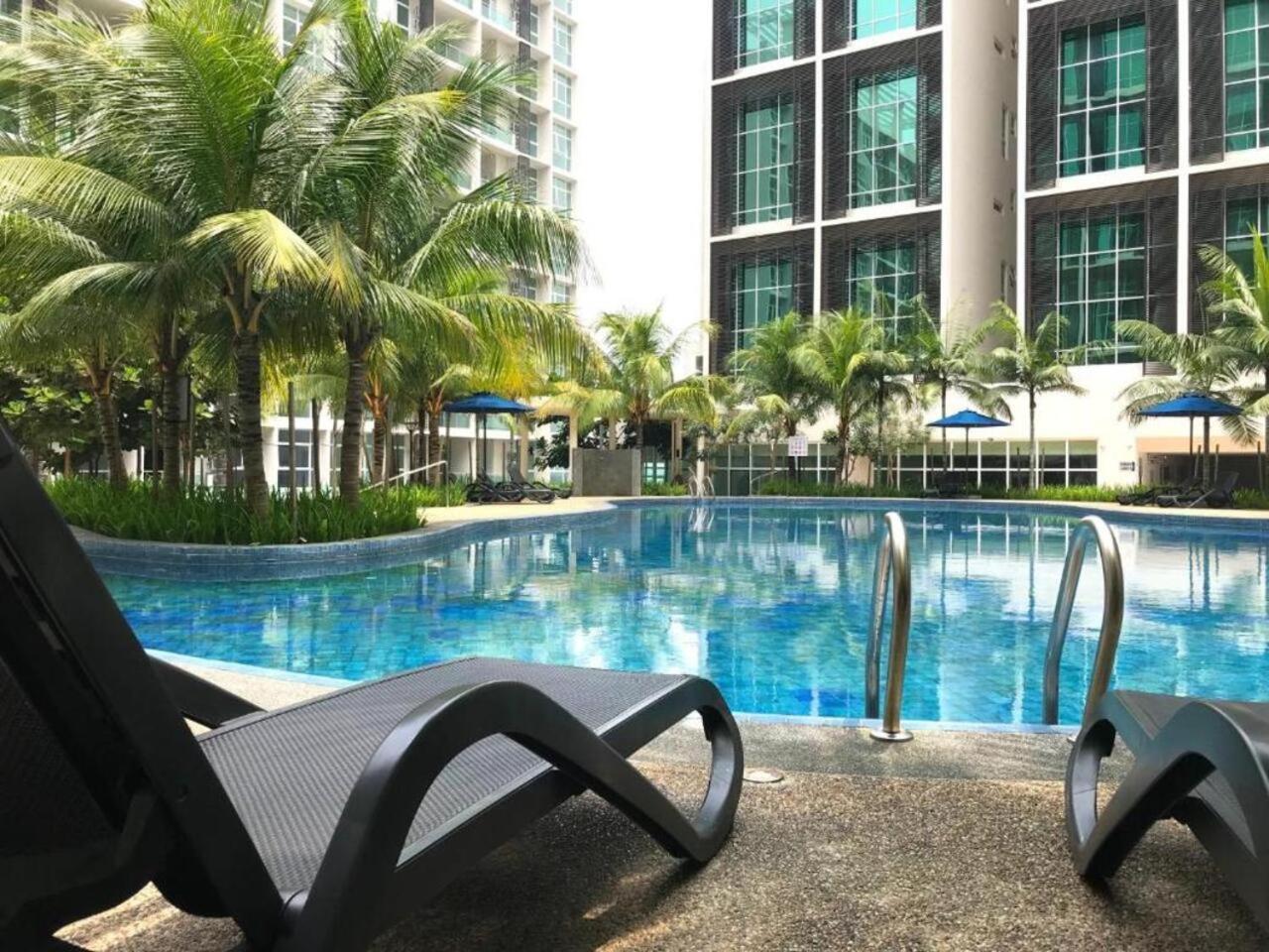 Urban Oasis, 3Br Apt In Prime Location At Cyberjaya By Verano Apartment Exterior photo